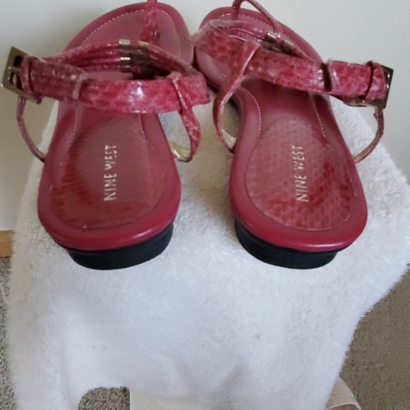 Nine West sandals - Picture 3 of 8